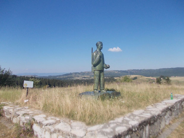 Бошко Буха иде на добош
